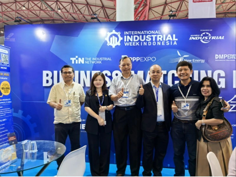 ความสำเร็จอันล้นหลามของ Kinko ที่งานนิทรรศการอินโดนีเซีย